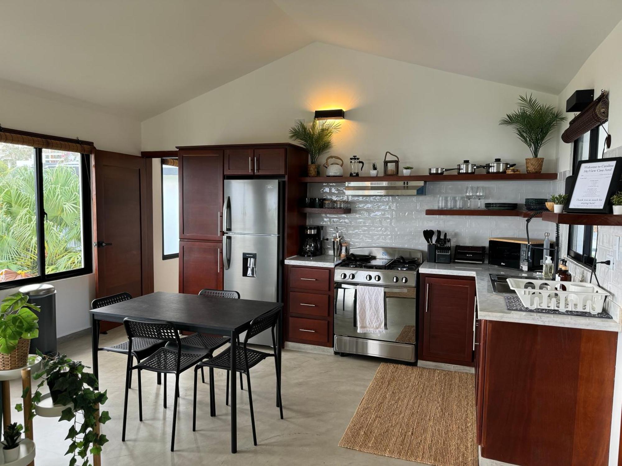 Catalina, Cabrera Oceanview Multi 2 Bd 2 Bath Condo Units With Balcony And Pool 외부 사진
