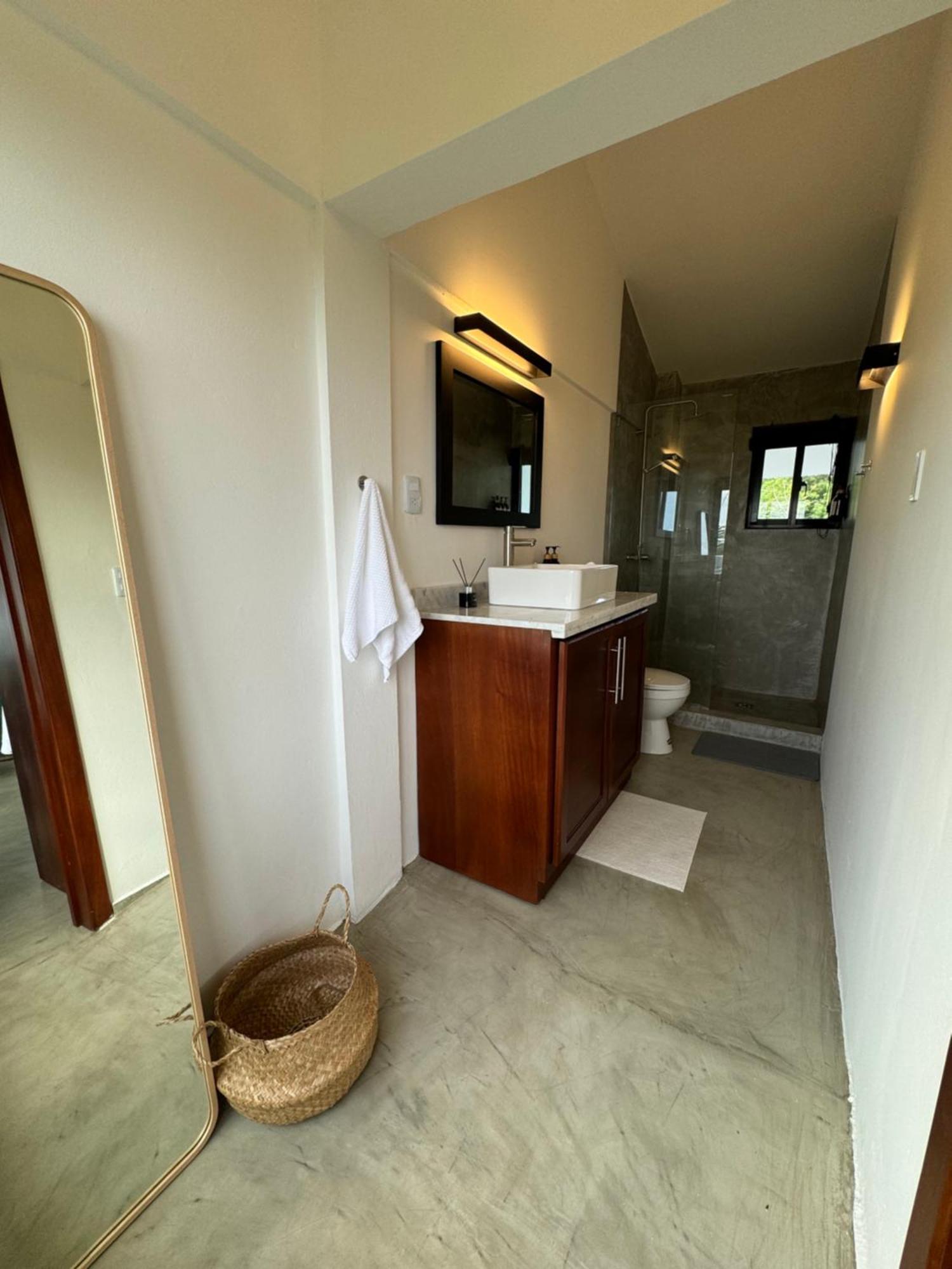 Catalina, Cabrera Oceanview Multi 2 Bd 2 Bath Condo Units With Balcony And Pool 외부 사진