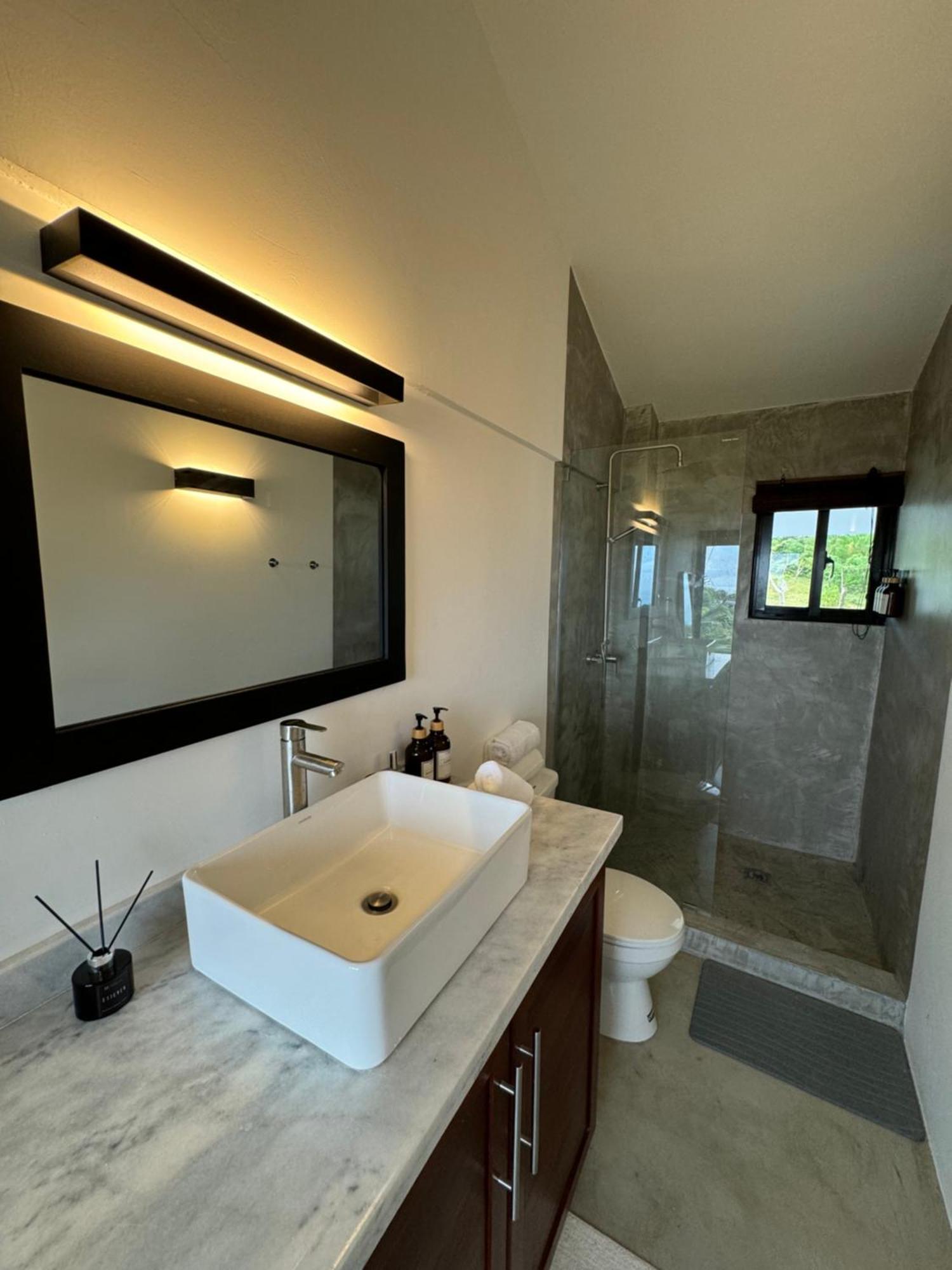 Catalina, Cabrera Oceanview Multi 2 Bd 2 Bath Condo Units With Balcony And Pool 외부 사진