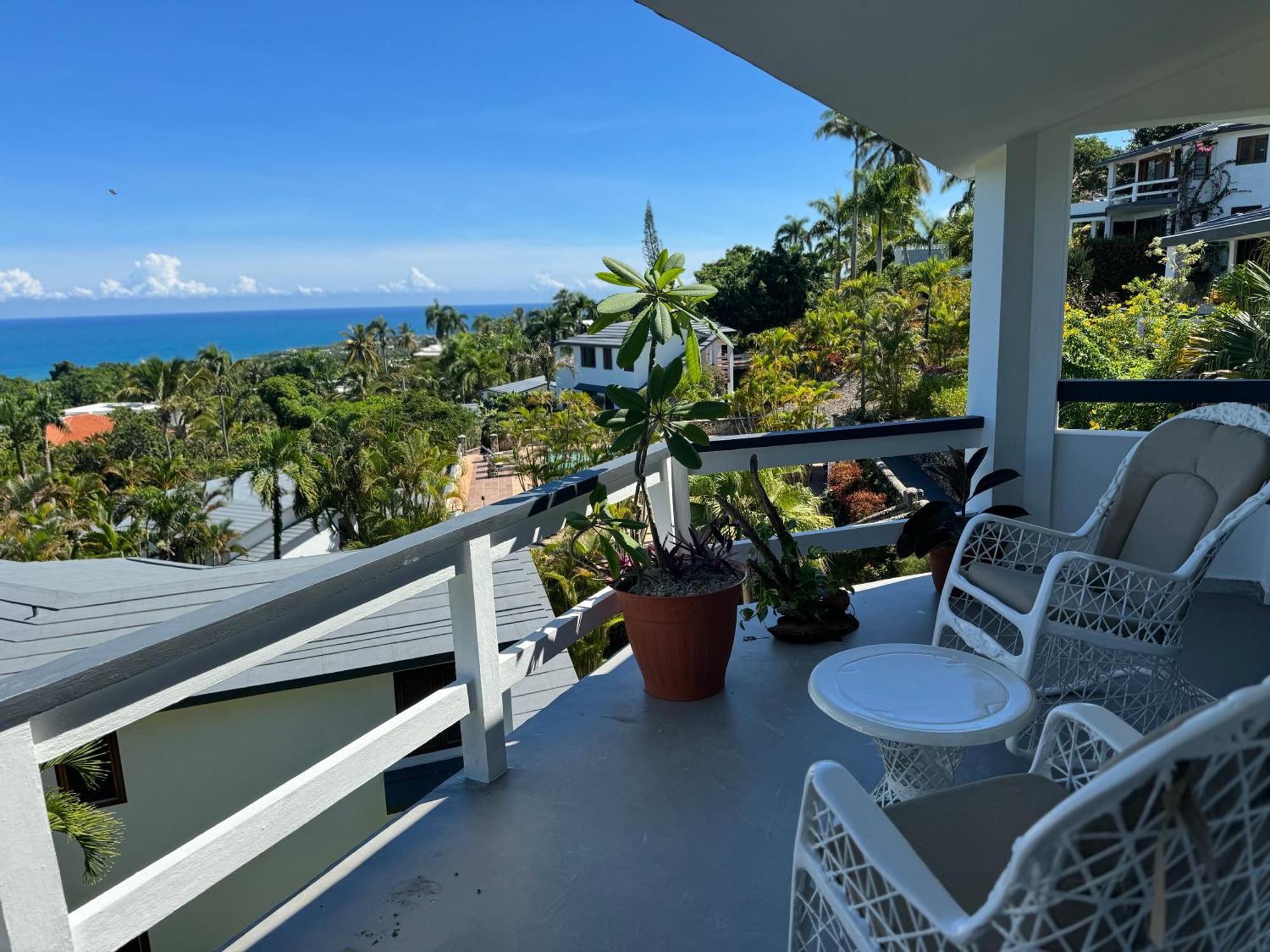 Catalina, Cabrera Oceanview Multi 2 Bd 2 Bath Condo Units With Balcony And Pool 외부 사진
